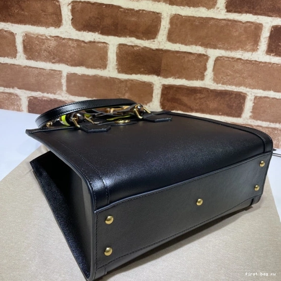 First bag ru Gucci tote small bag Diana 0817
